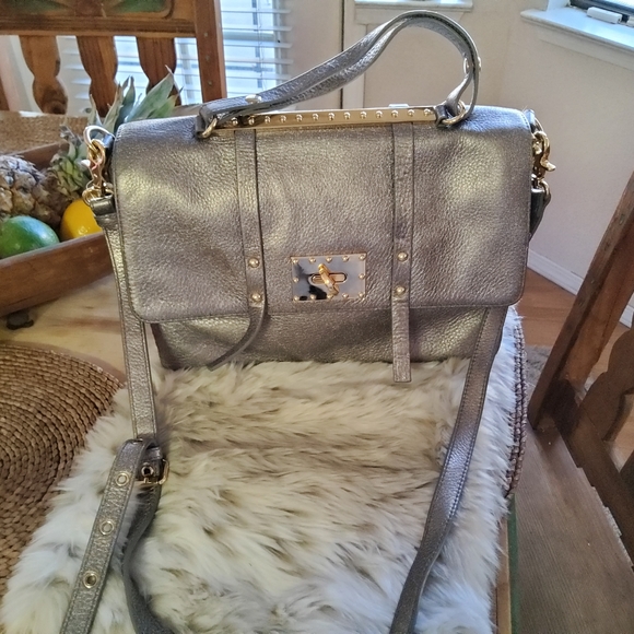 Badgley Mischka Handbags - Authentic EUC Badgley Mischka Purse